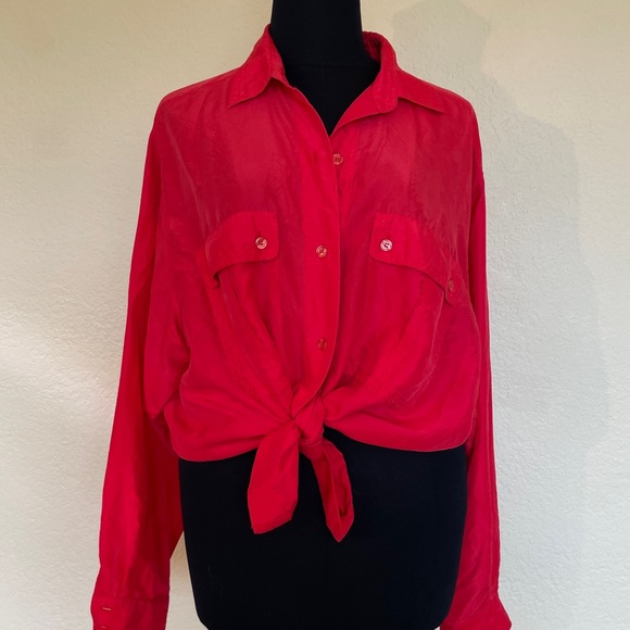 Vintage Red Eatons Button Up Blouse with Pockets Size M/L - Picture 7 of 10